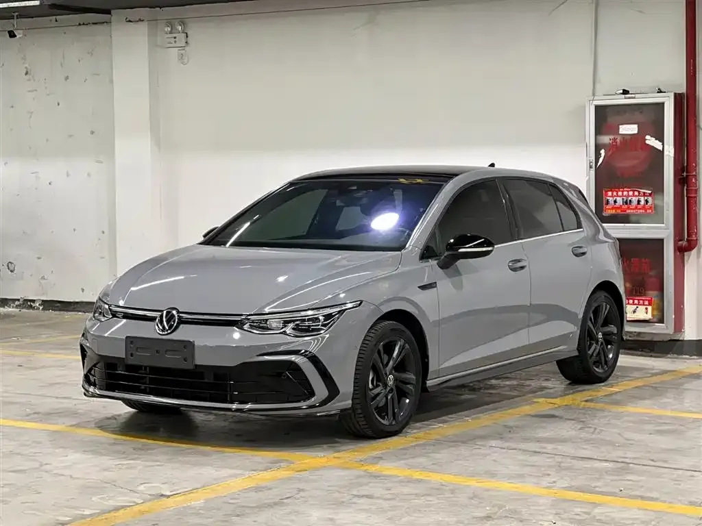 Volkswagen Golf 2021 из CN, фото 1