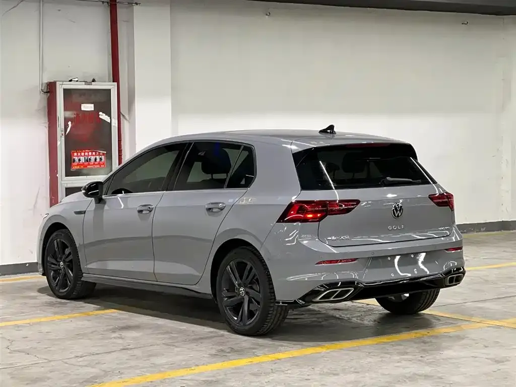 Volkswagen Golf 2021 из CN, фото 4