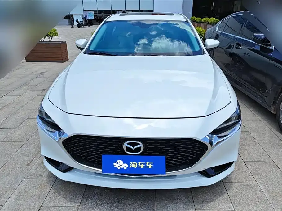 Mazda 3 Axela 2021 из CN, фото 2