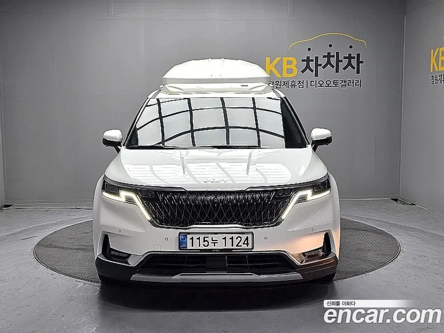 Kia Carnival — фото 2