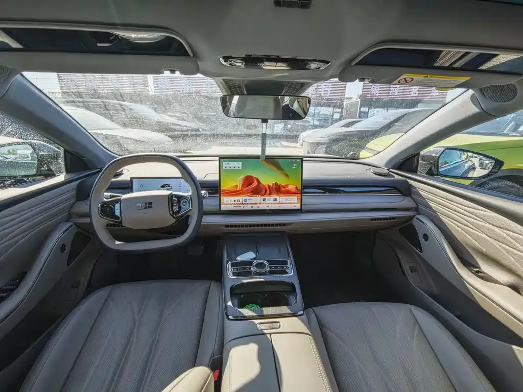 Geely Galaxy Xingyao 8 2025 из CN, фото 5