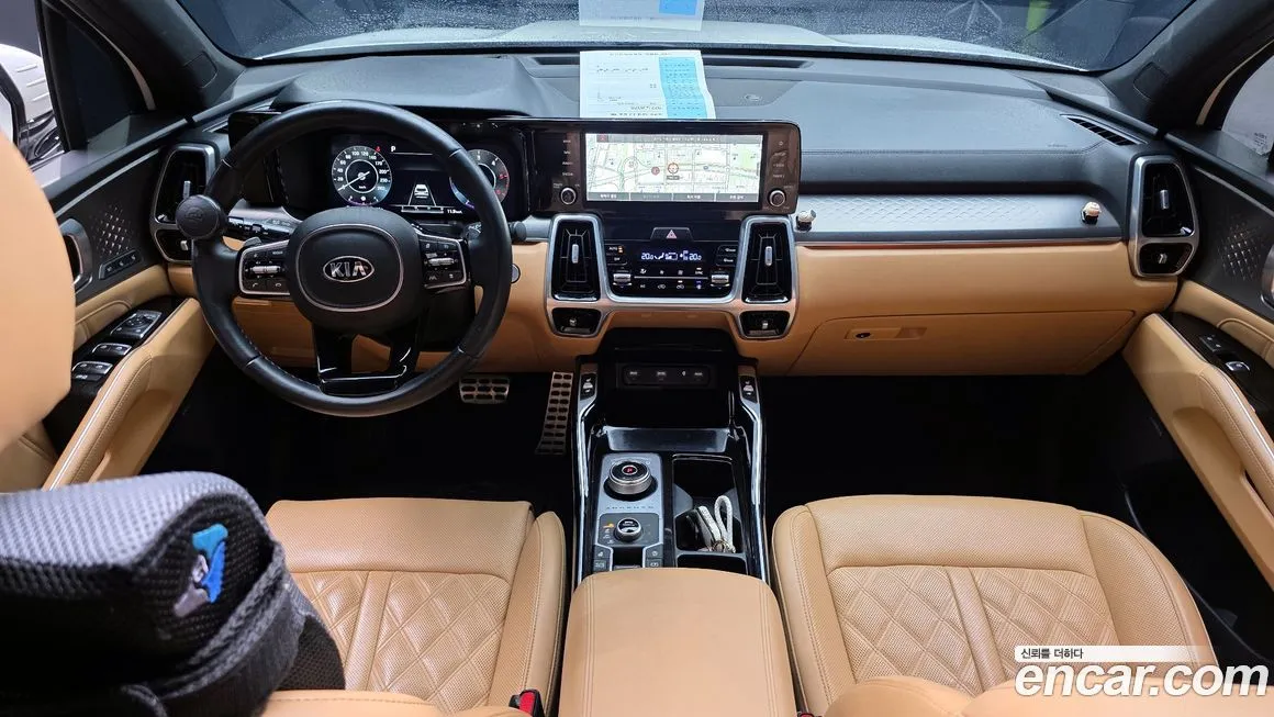 Kia Sorento — фото 7