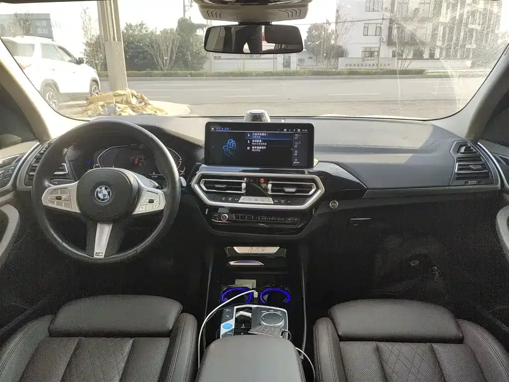 BMW iX3 2023 из CN, фото 10