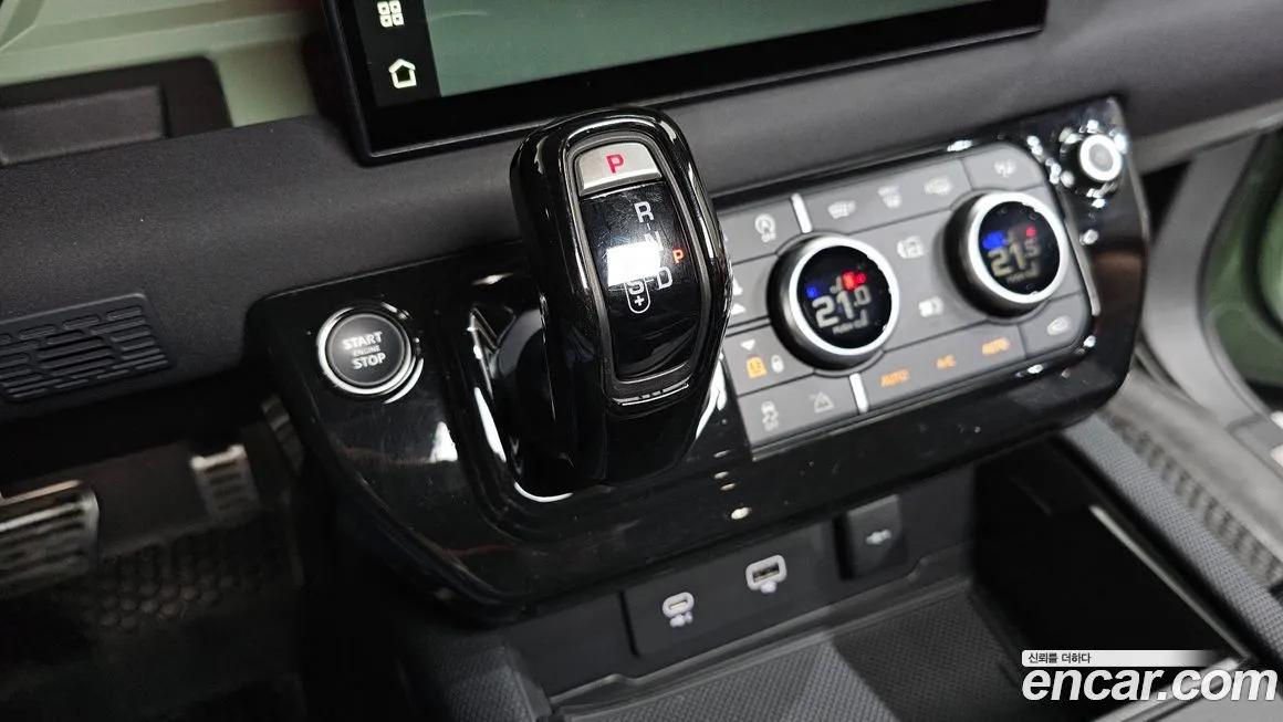 Land Rover Defender 2023 из KR, фото 9