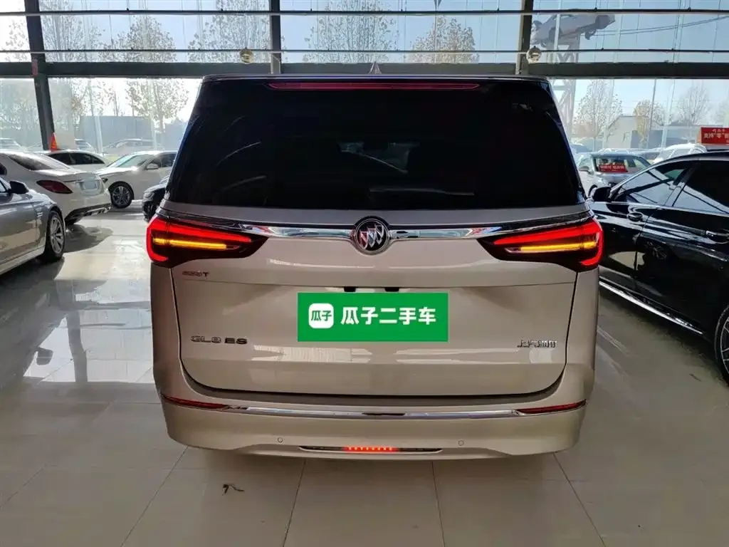 Buick GL8 2022 из CN, фото 6