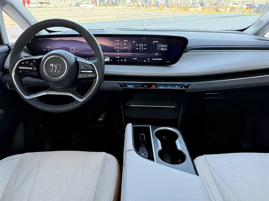 Buick GL8 2024 из CN, фото 7