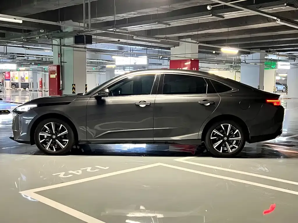 Changan Eado — фото 4