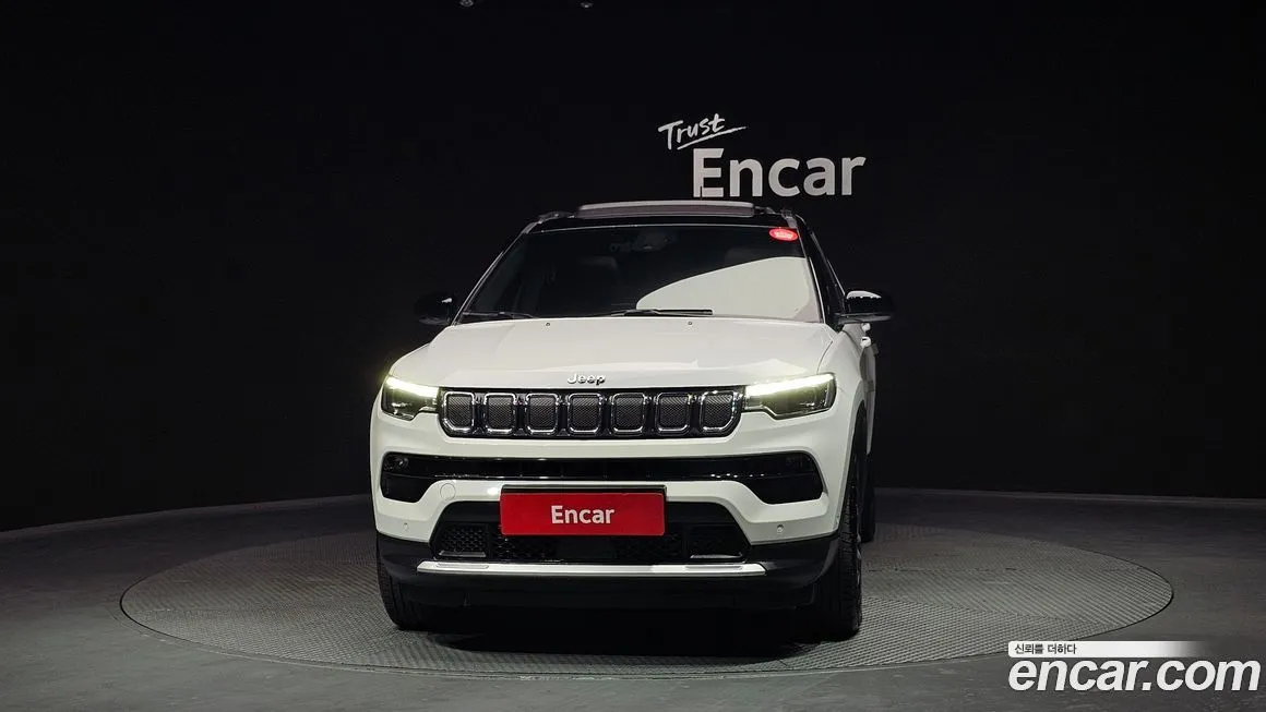 Jeep Compass — фото 3