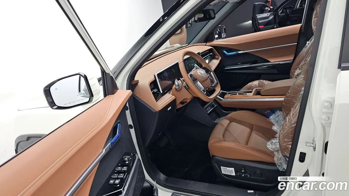 KG Mobility (Ssangyong) Torres — фото 10