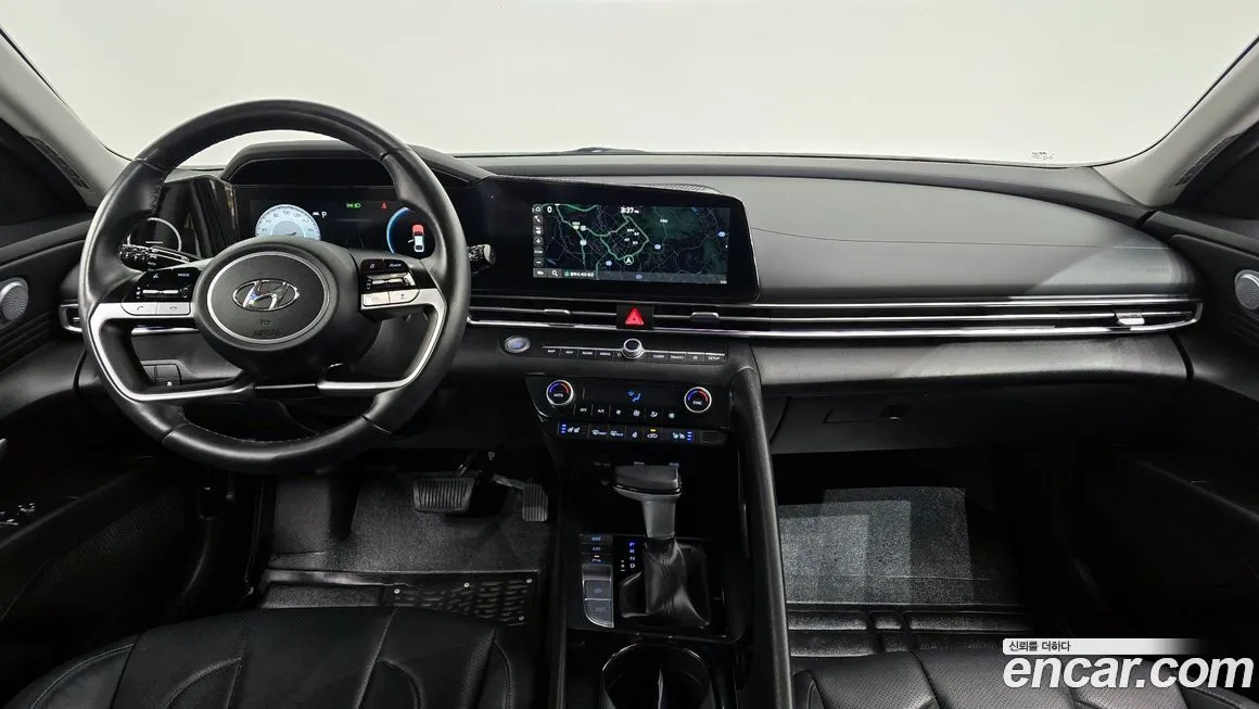 Hyundai AVANTE — фото 7