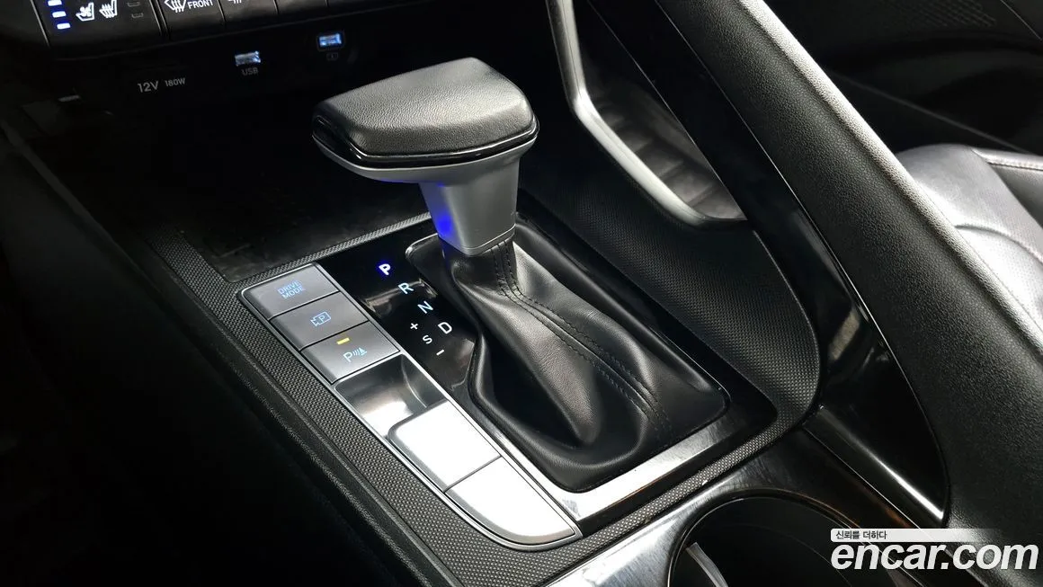 Hyundai AVANTE — фото 9