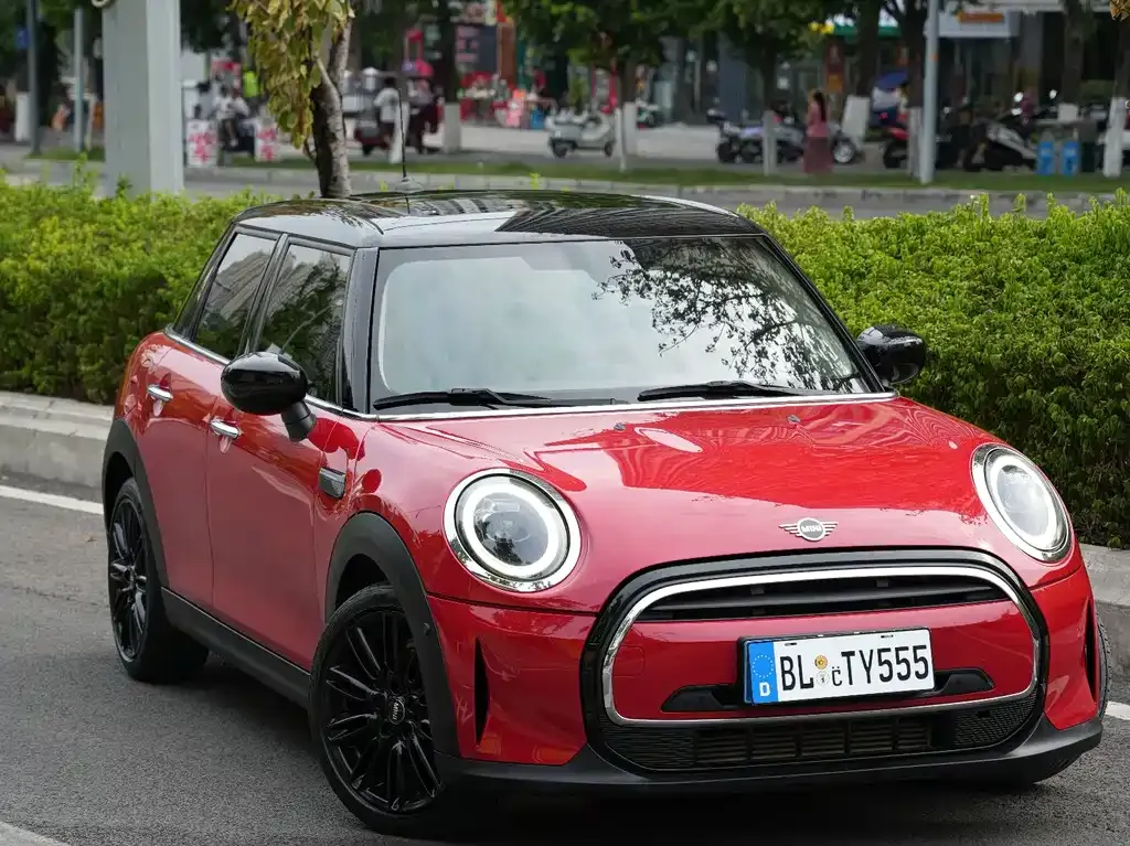 MINI Cooper (3-door) 2021 из CN, фото 4