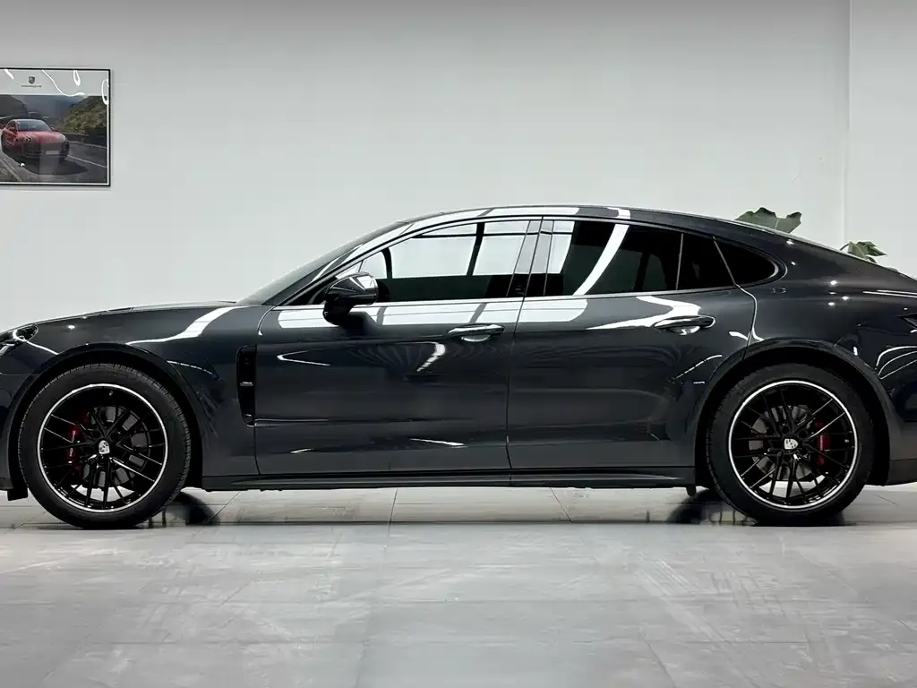 Porsche Panamera 2022 из CN, фото 3