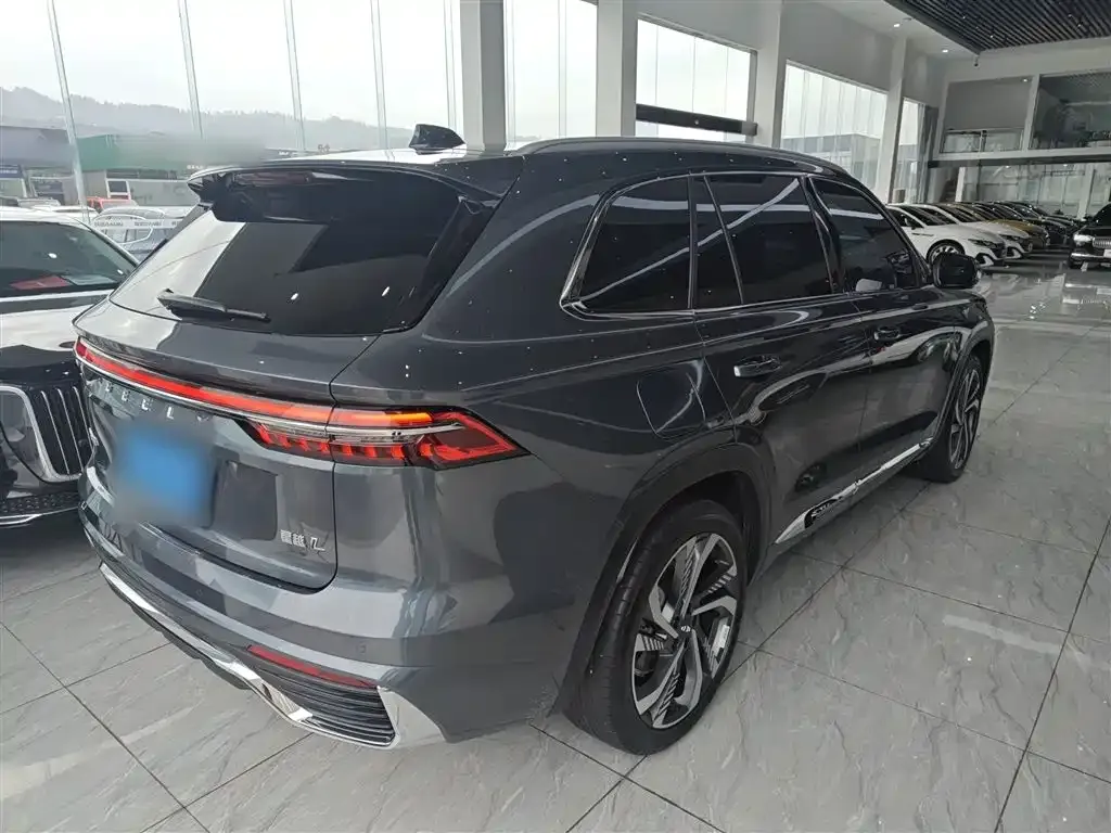 Geely Xingyue L — фото 7