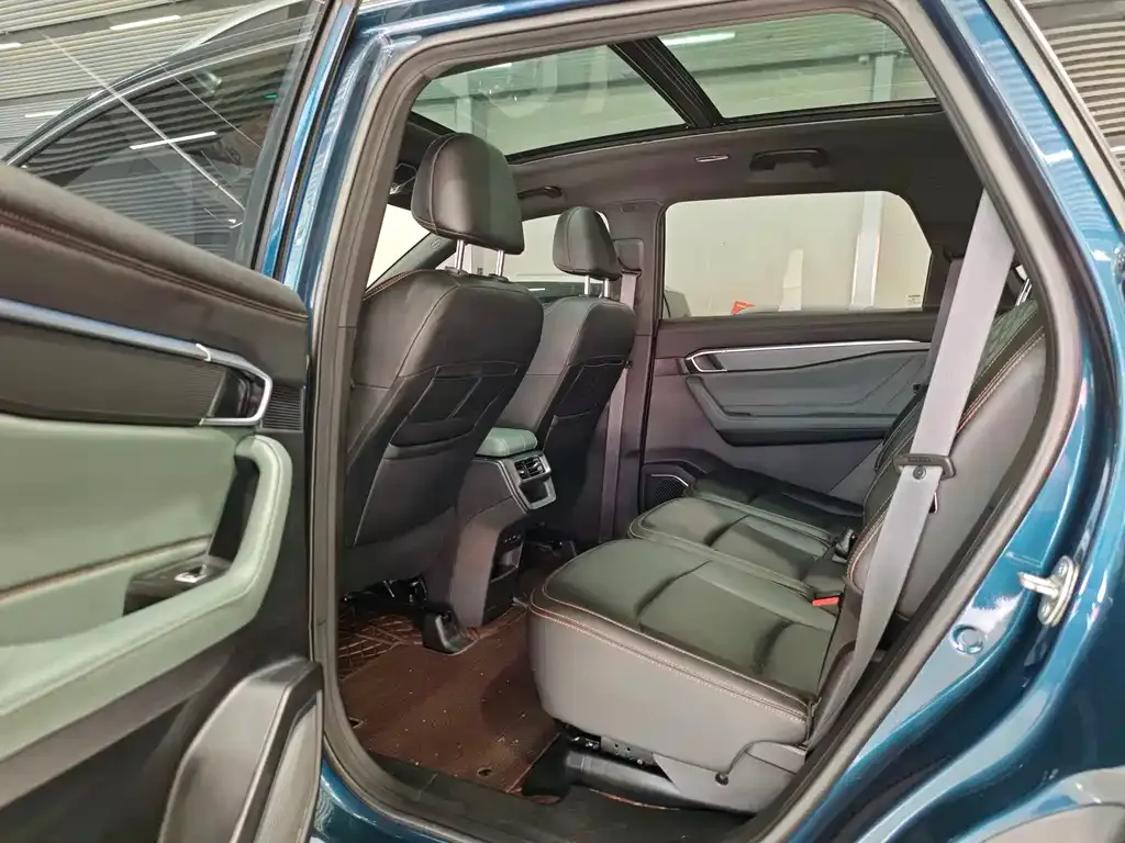 Geely Haoyue L 2023 из CN, фото 9