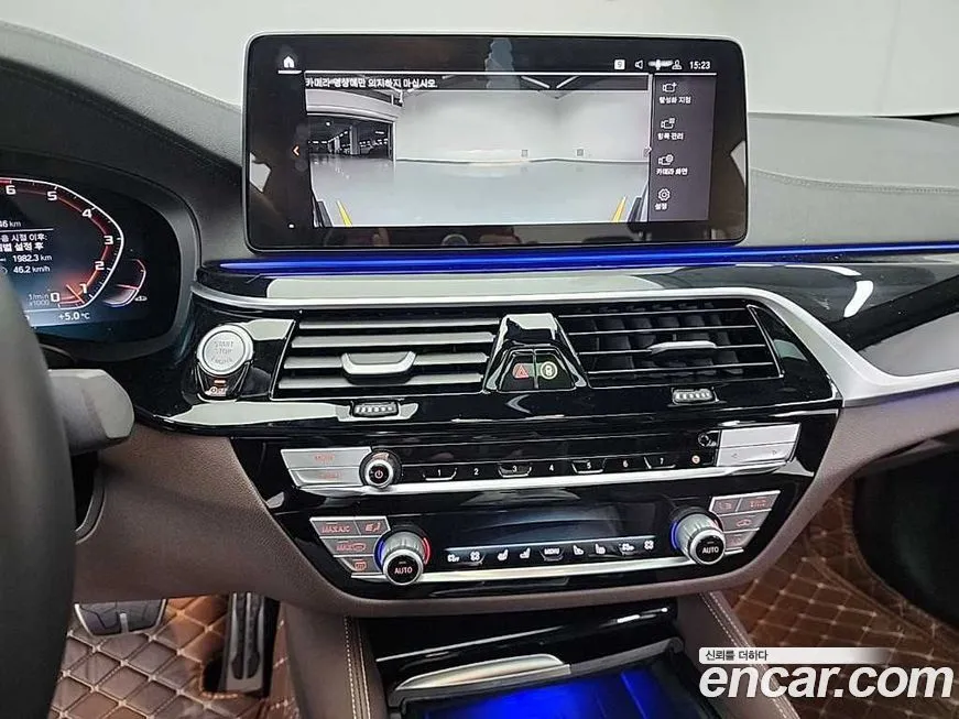 BMW 5-Series 2023 из KR, фото 10