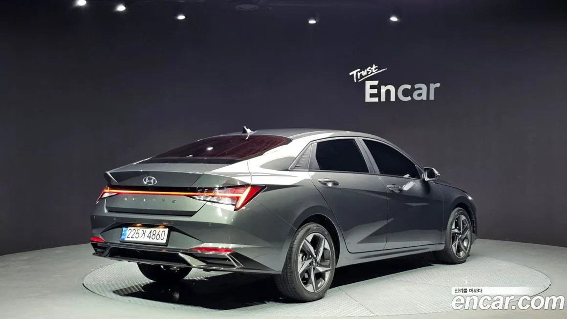 Hyundai AVANTE — фото 2