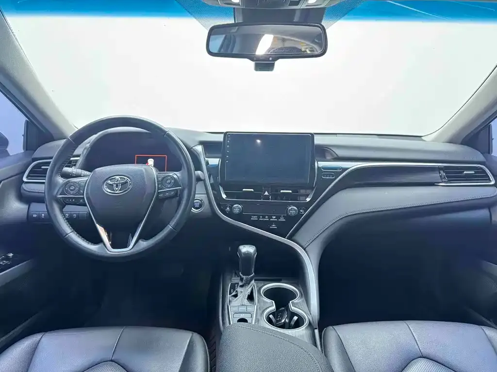 Toyota Camry 2022 из CN, фото 8