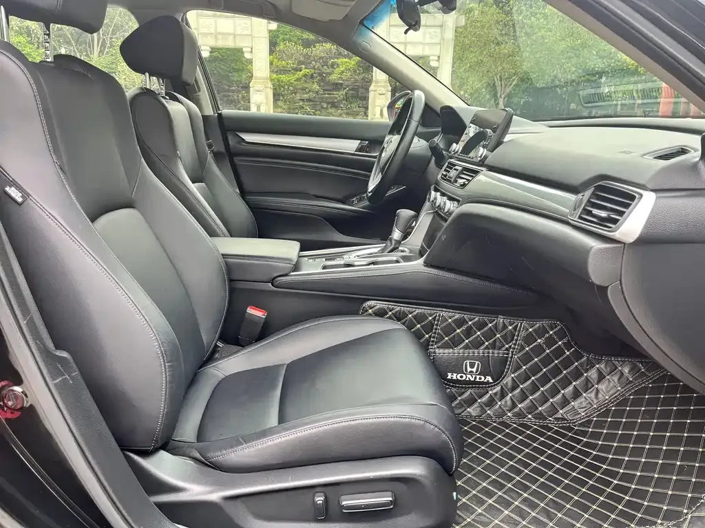 Honda Accord 2021 из CN, фото 5