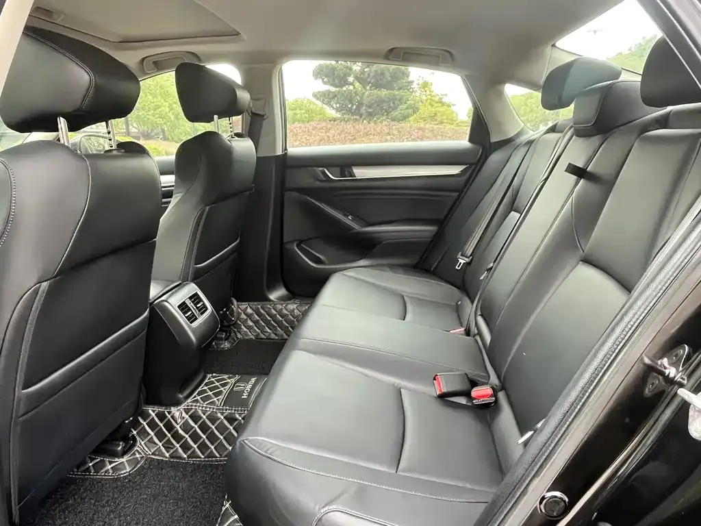 Honda Accord 2021 из CN, фото 6