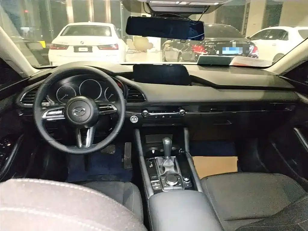 Mazda 3 Axela 2024 из CN, фото 10