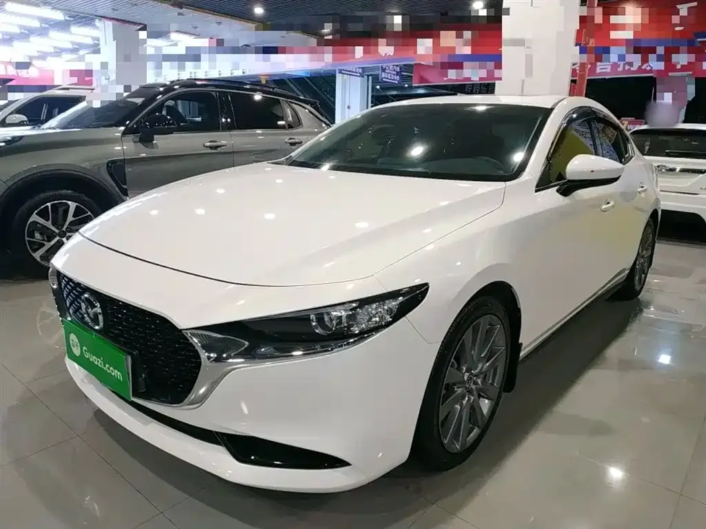 Mazda 3 Axela 2024 из CN, фото 2