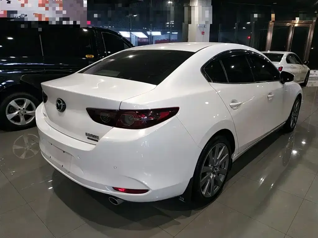Mazda 3 Axela 2024 из CN, фото 7
