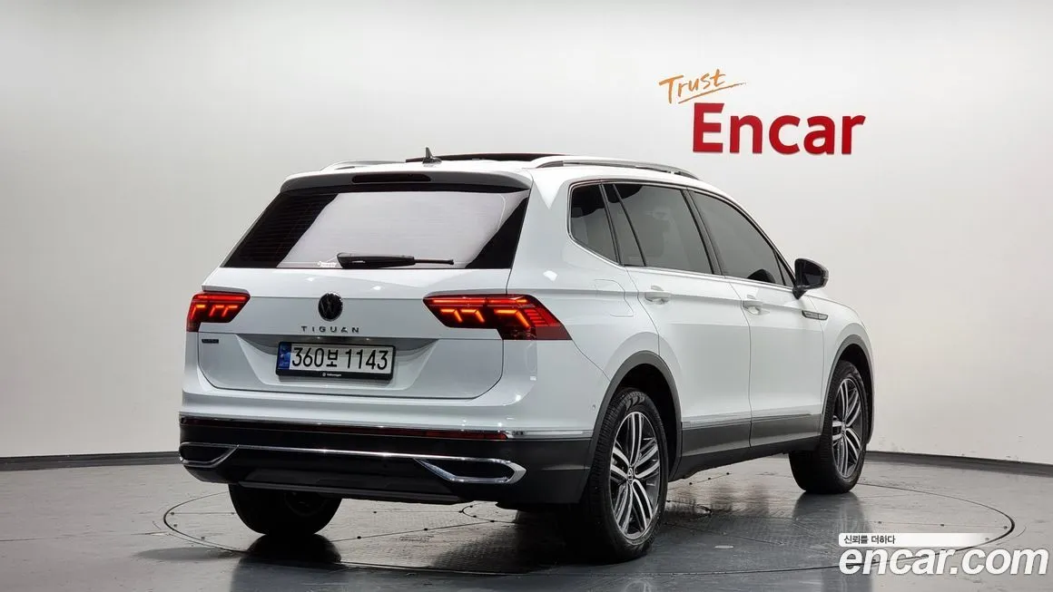 Volkswagen Tiguan 2023 из KR, фото 2