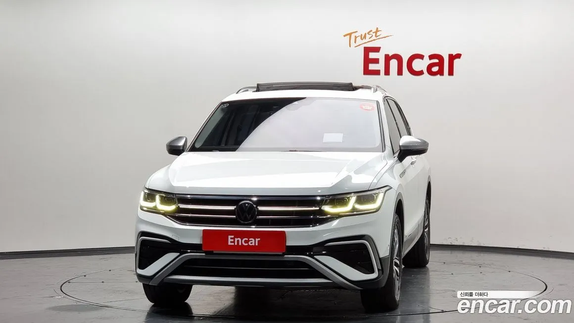 Volkswagen Tiguan 2023 из KR, фото 3