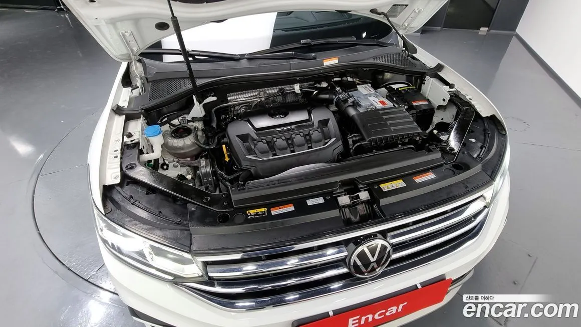 Volkswagen Tiguan 2023 из KR, фото 6