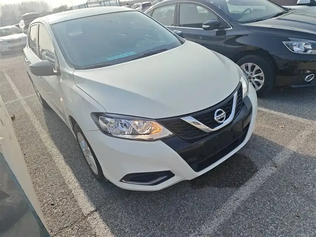 Nissan Tiida 2024 из CN, фото 4