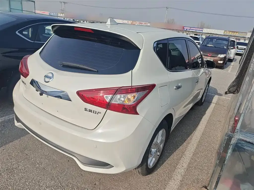 Nissan Tiida 2024 из CN, фото 7