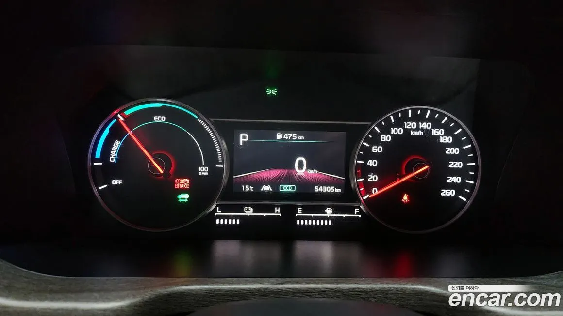 Kia Sorento — фото 8