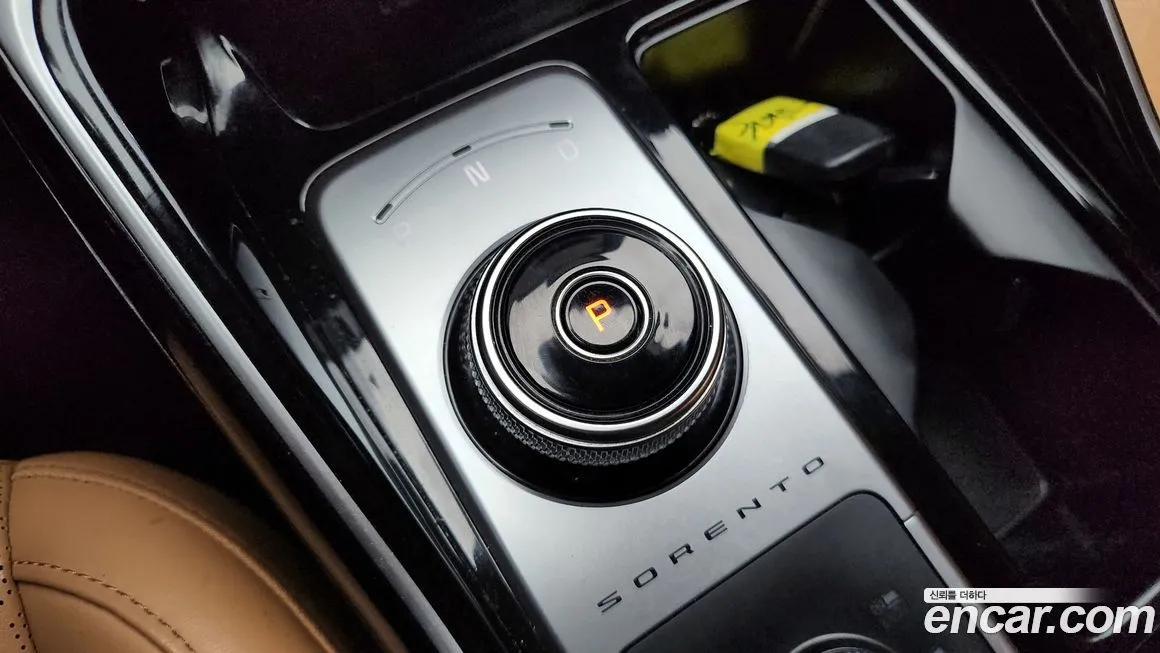 Kia Sorento — фото 9