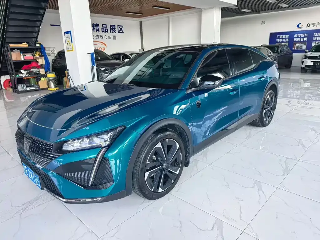 Peugeot 408X 2023 из CN, фото 1