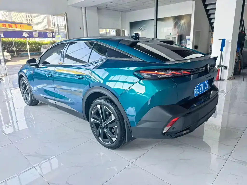 Peugeot 408X 2023 из CN, фото 6