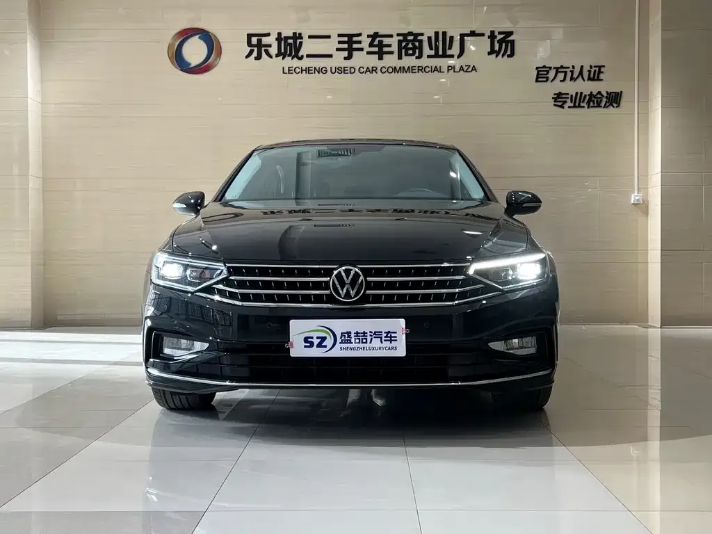 Volkswagen Magotan 2023 из CN, фото 2