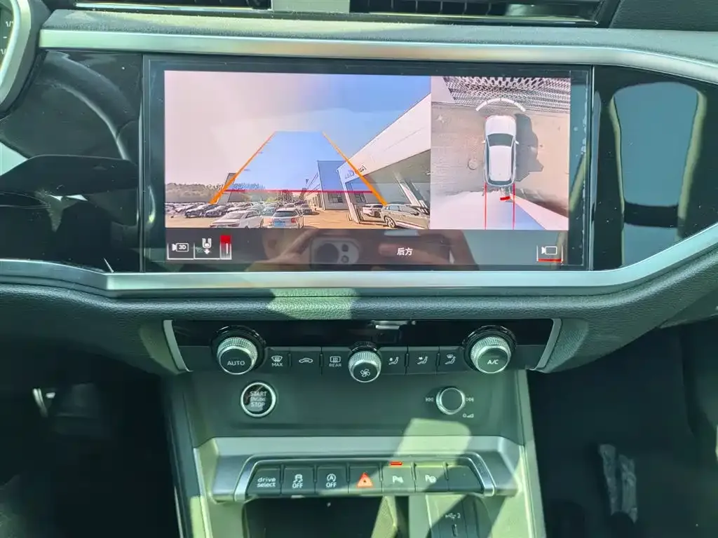 Audi Q3 2023 из CN, фото 10