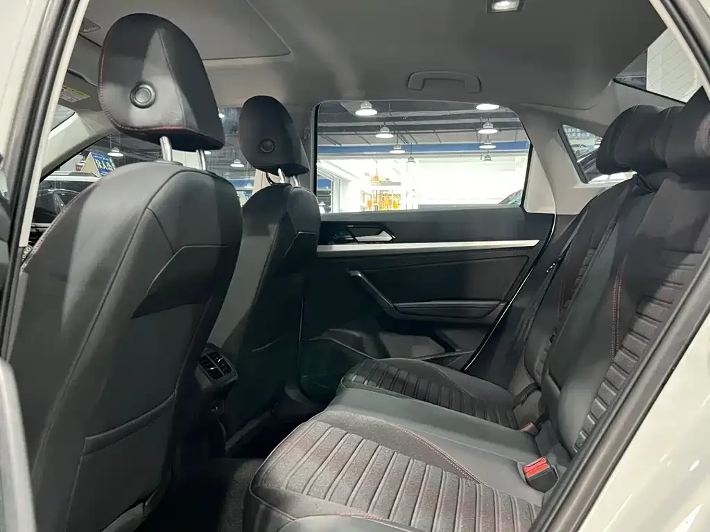 Volkswagen Lavida 2023 из CN, фото 5