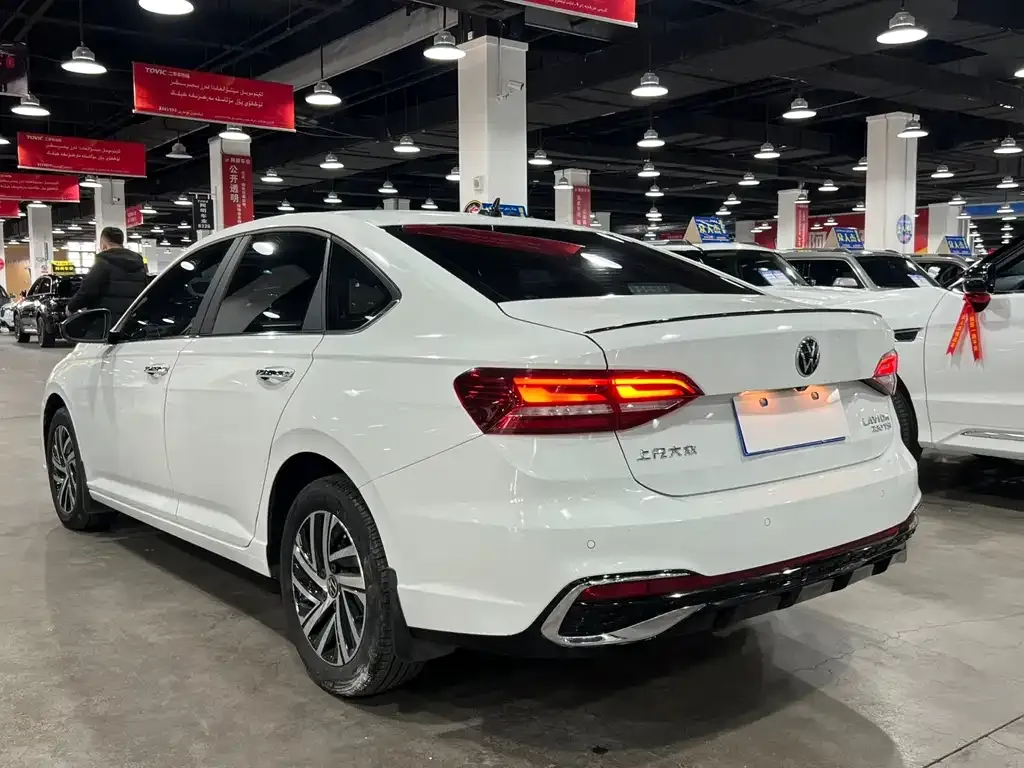 Volkswagen Lavida 2023 из CN, фото 8