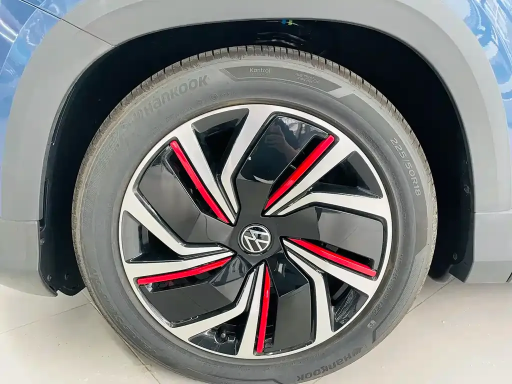 Volkswagen Tharu — фото 2
