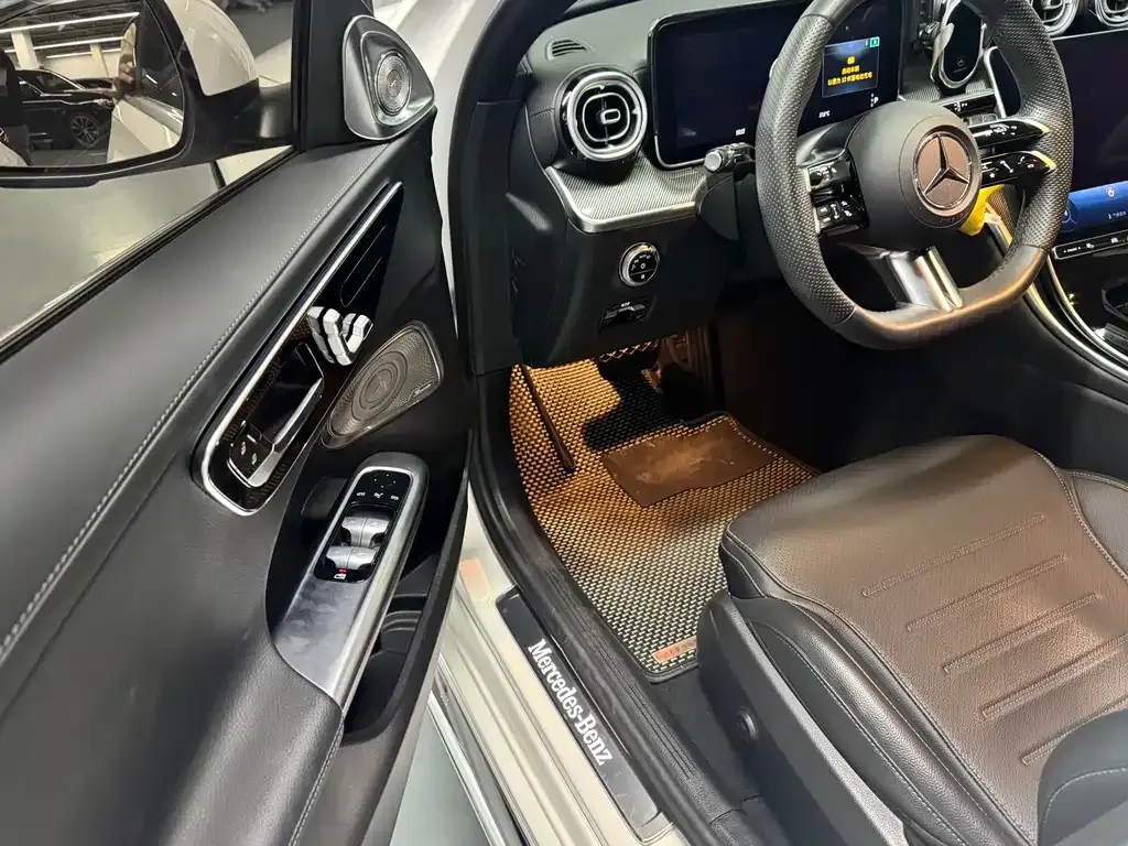Mercedes-Benz C-Class 2023 из CN, фото 4