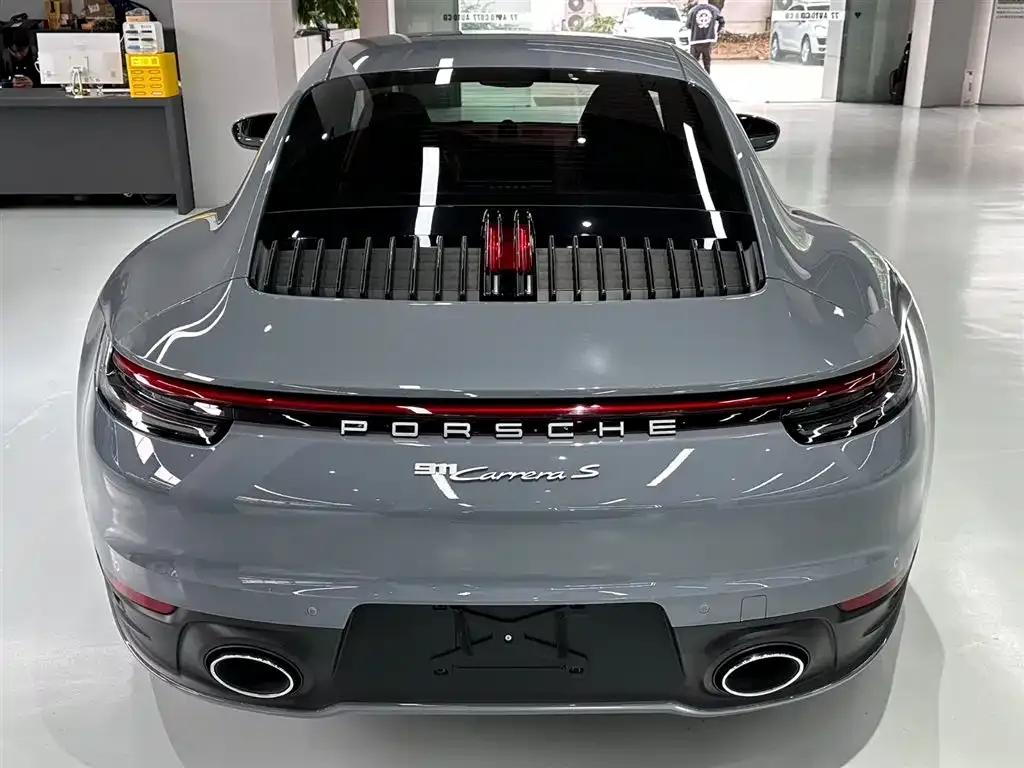Porsche 911 — фото 7