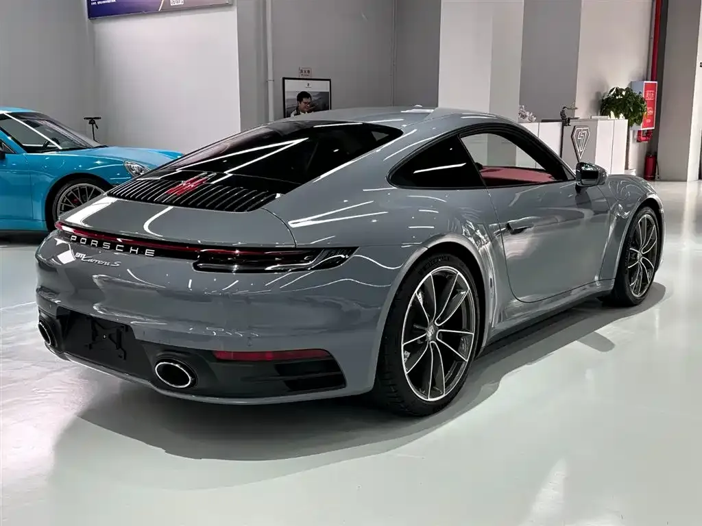 Porsche 911 — фото 8