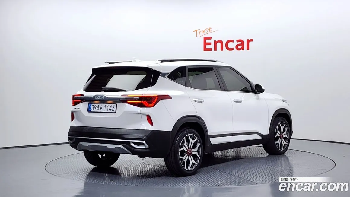 Kia Seltos 2023 из KR, фото 2