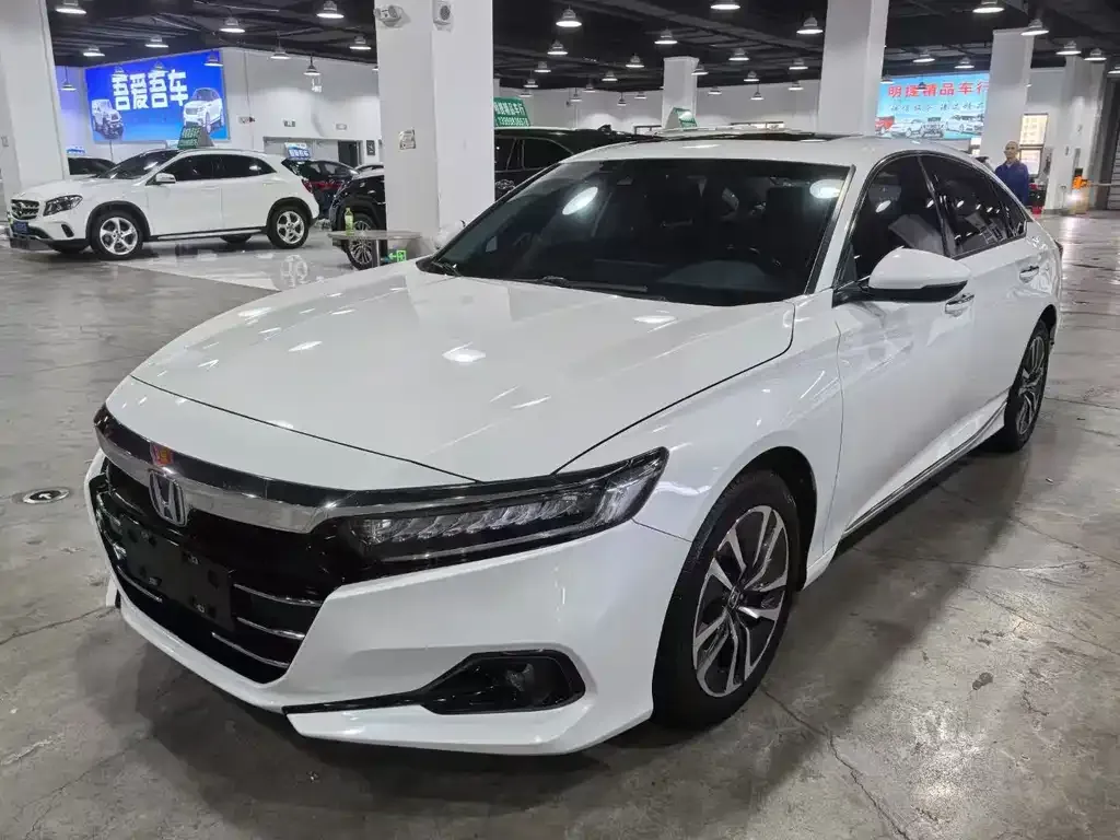 Honda Accord — фото 3
