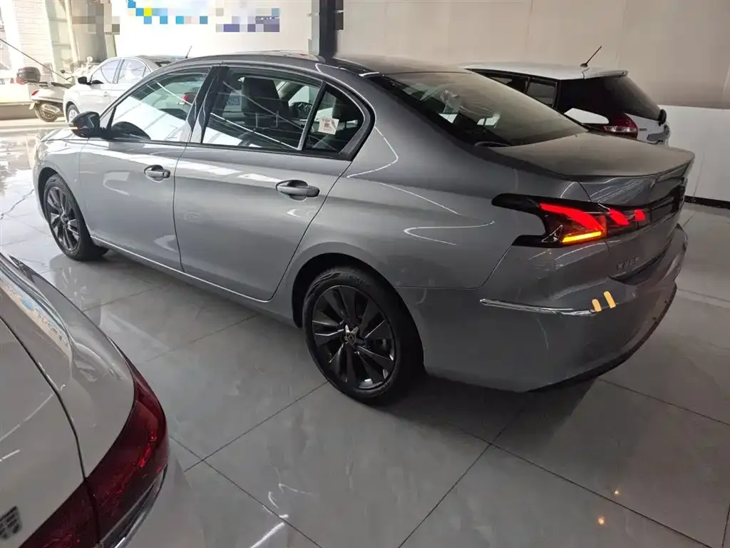 Peugeot 408 2023 из CN, фото 5