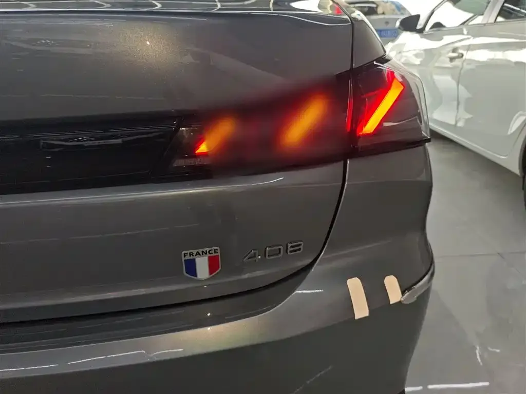 Peugeot 408 2023 из CN, фото 8