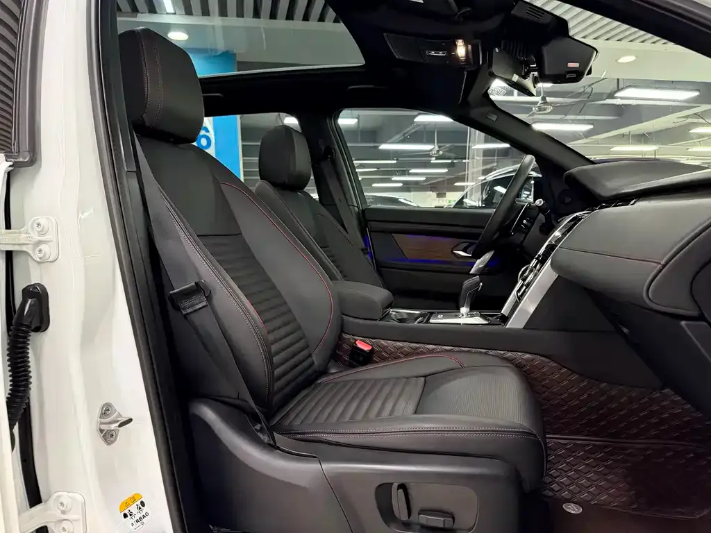 Land Rover Discovery Sport Hybrid 2023 из CN, фото 10