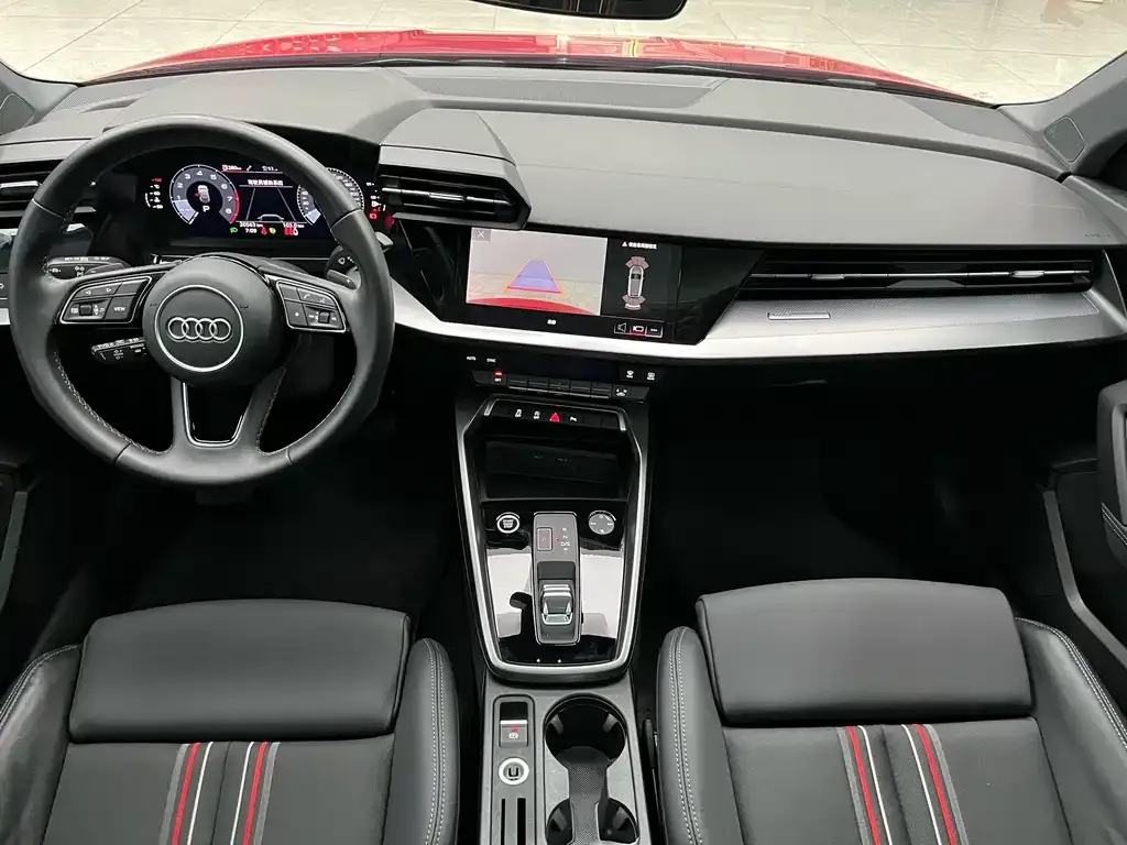 Audi A3 — фото 2